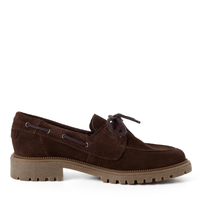 Ledermoccassin mit Bootsschuh-Vibes