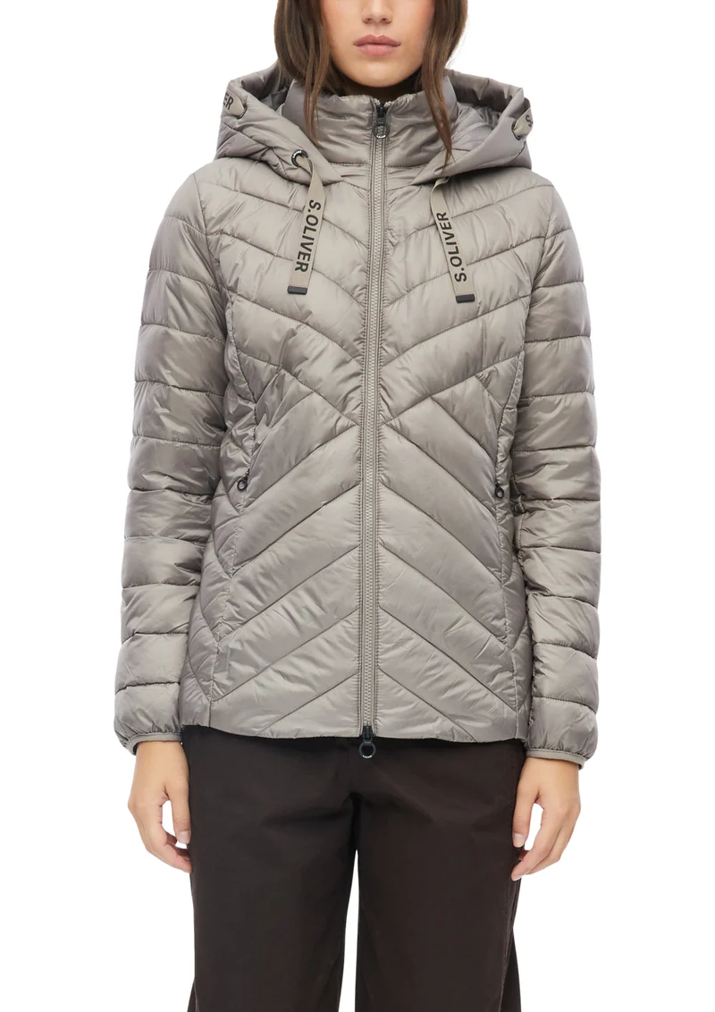 s.Oliver leichte Steppjacke mit Kapuze und Zwei-Wege-Reißverschluss