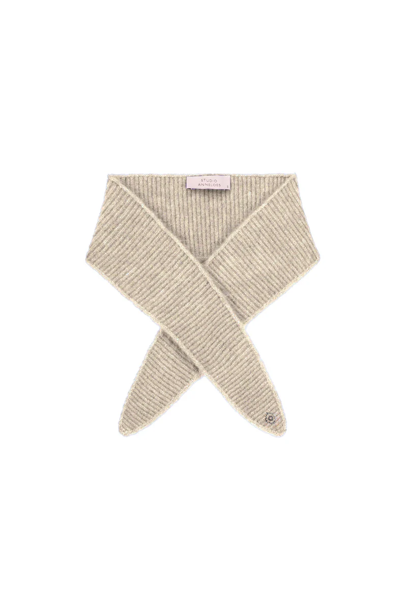 Weicher Schal aus Mohair-Woll-Mix