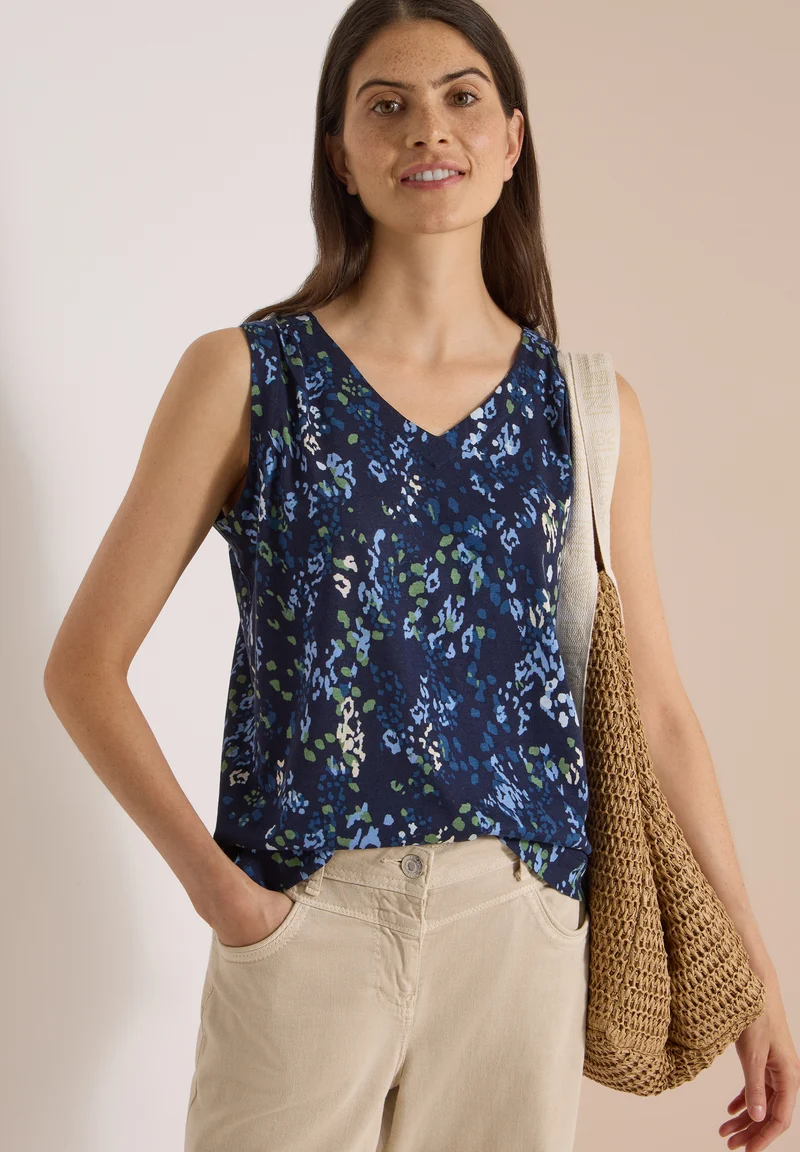 Top mit Rounded V-Neck und Print