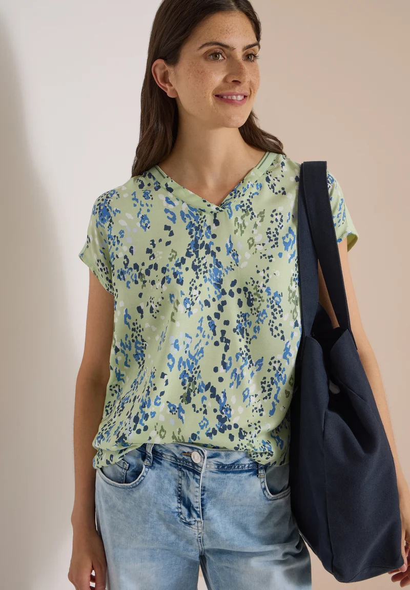 Blusenshirt mit Strukturmix