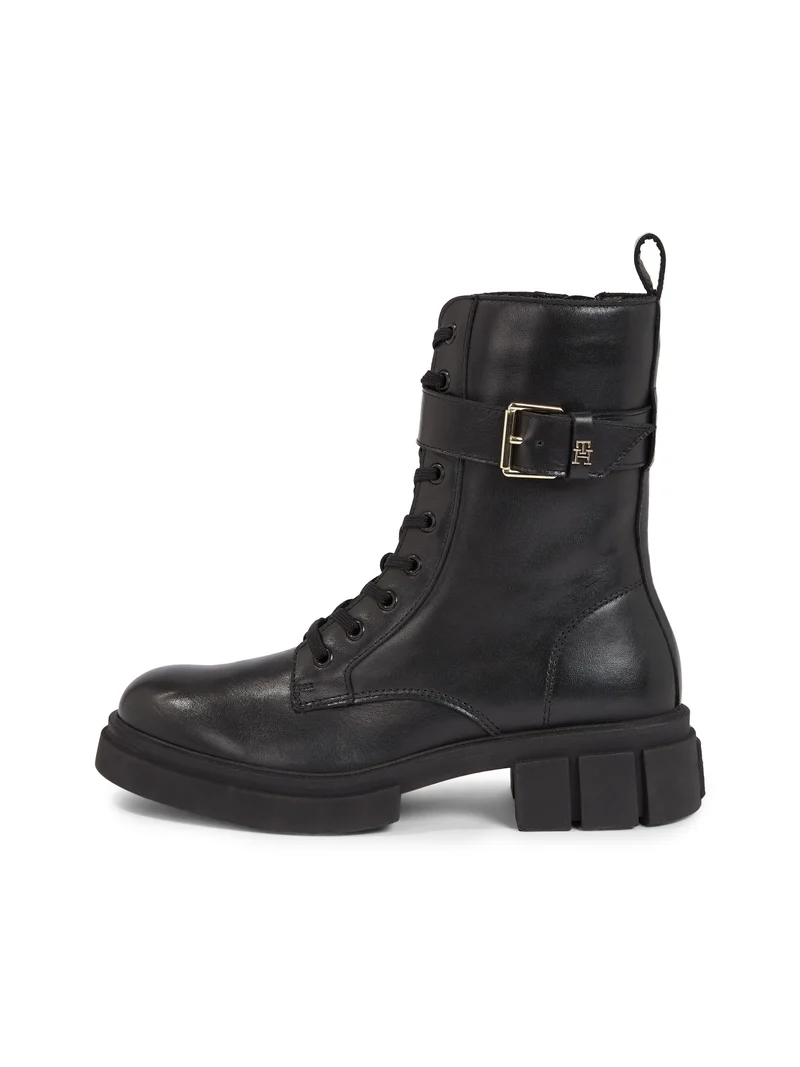 Schnürstiefelette