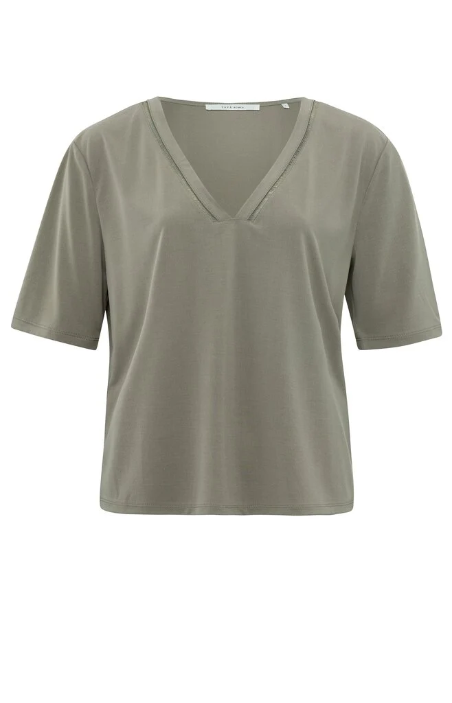 T-Shirt mit V-Ausschnitt
