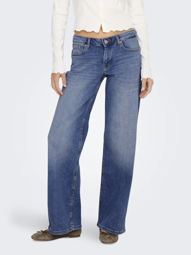 Wide-Leg Jeans