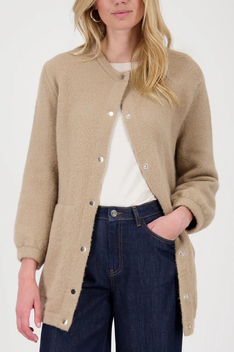 Lange Strickjacke