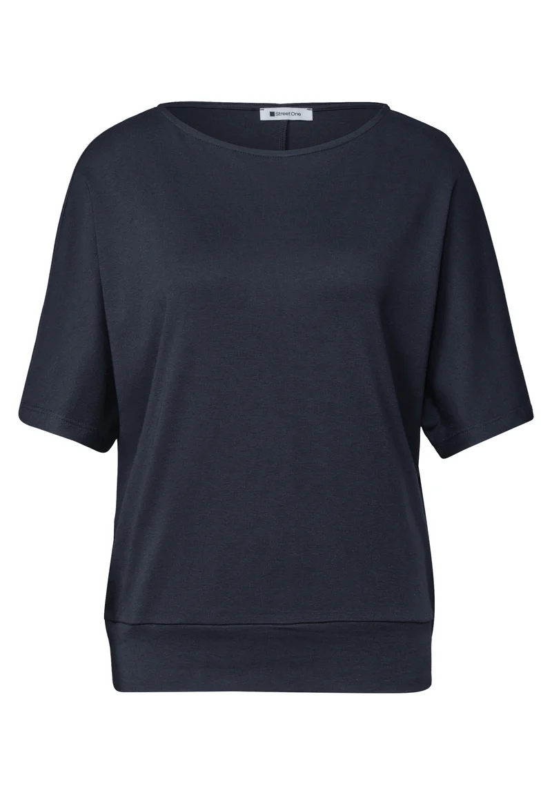 Basic Shirt mit Boat Neck