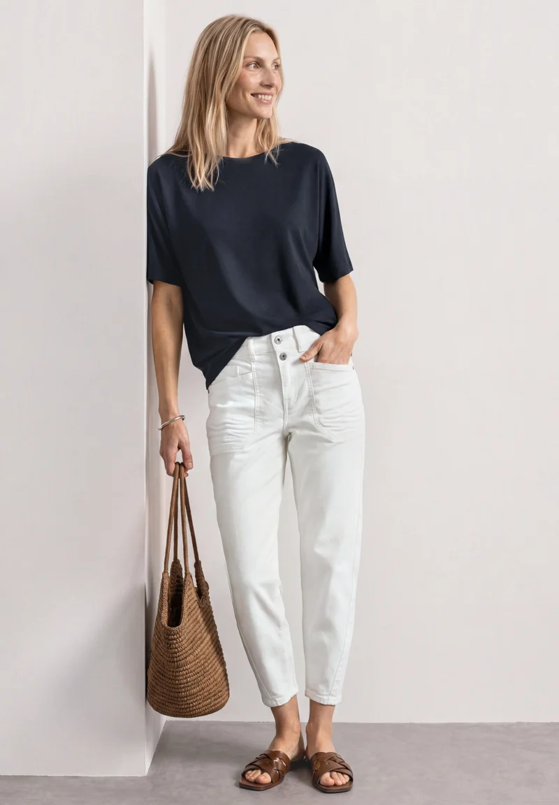 Basic Shirt mit Boat Neck