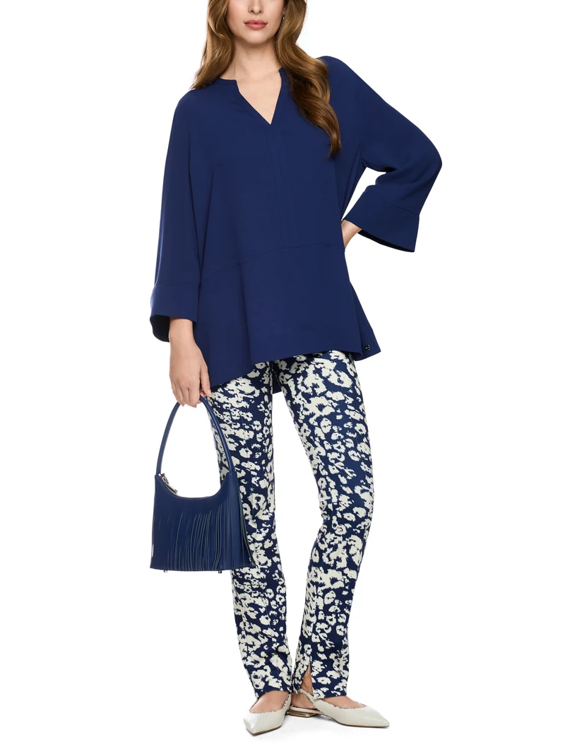 Lockere Bluse im Tunika-Stil