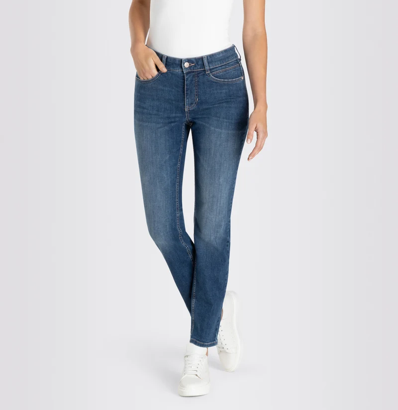 ANGELA Straight Fit Jeans