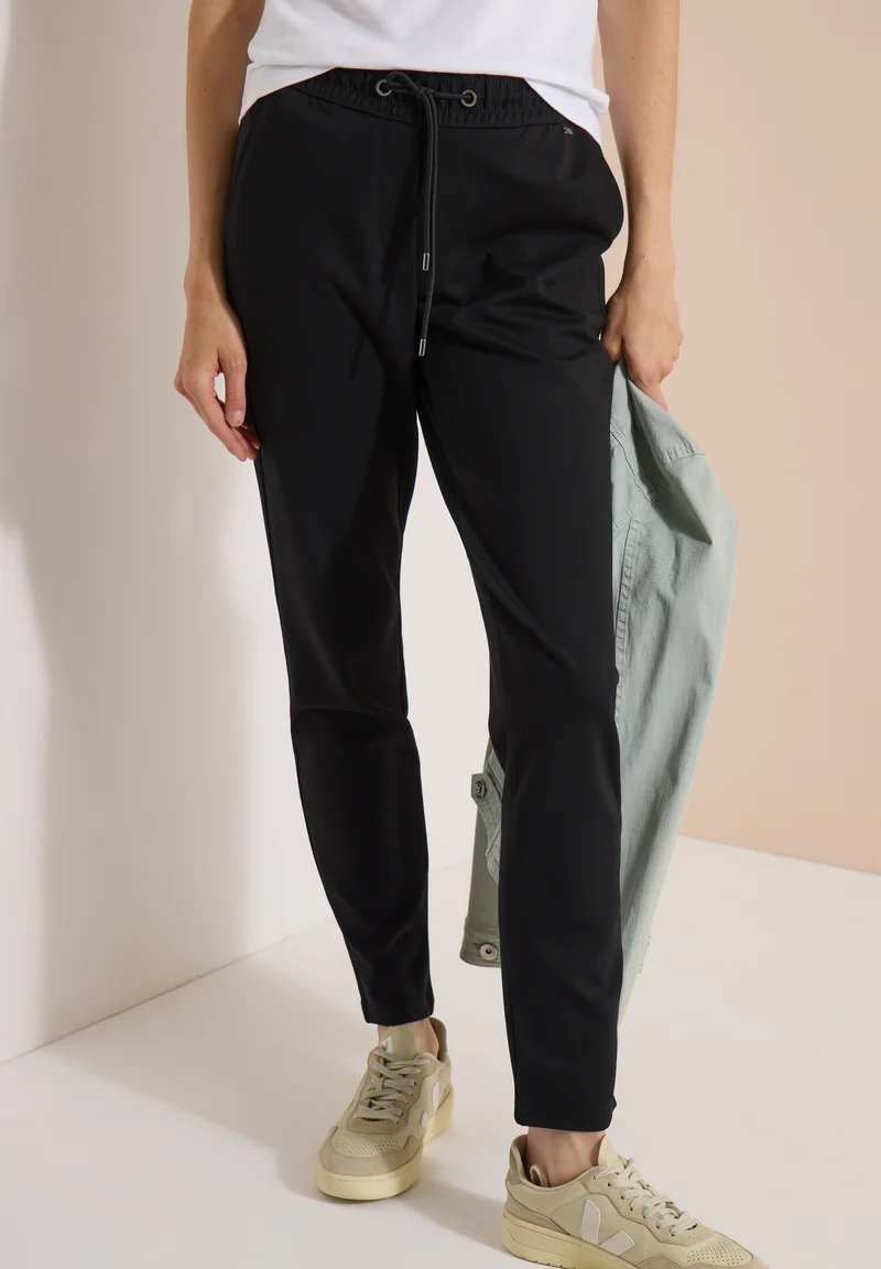 Mid Waist Slim Leg Hose