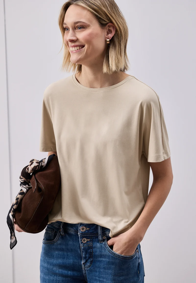 Basic T-Shirt mit Dropped Shoulders