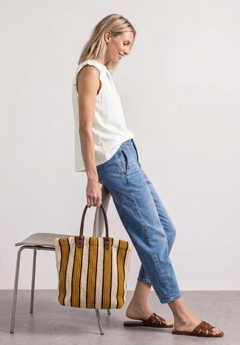 Sommertop mit Crochet-Details