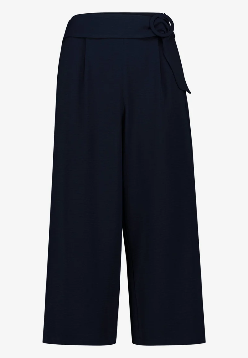 Stoffhose 7/8 mit Schnallendetail