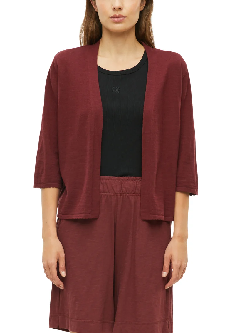 Strickjacke mit Zierkante