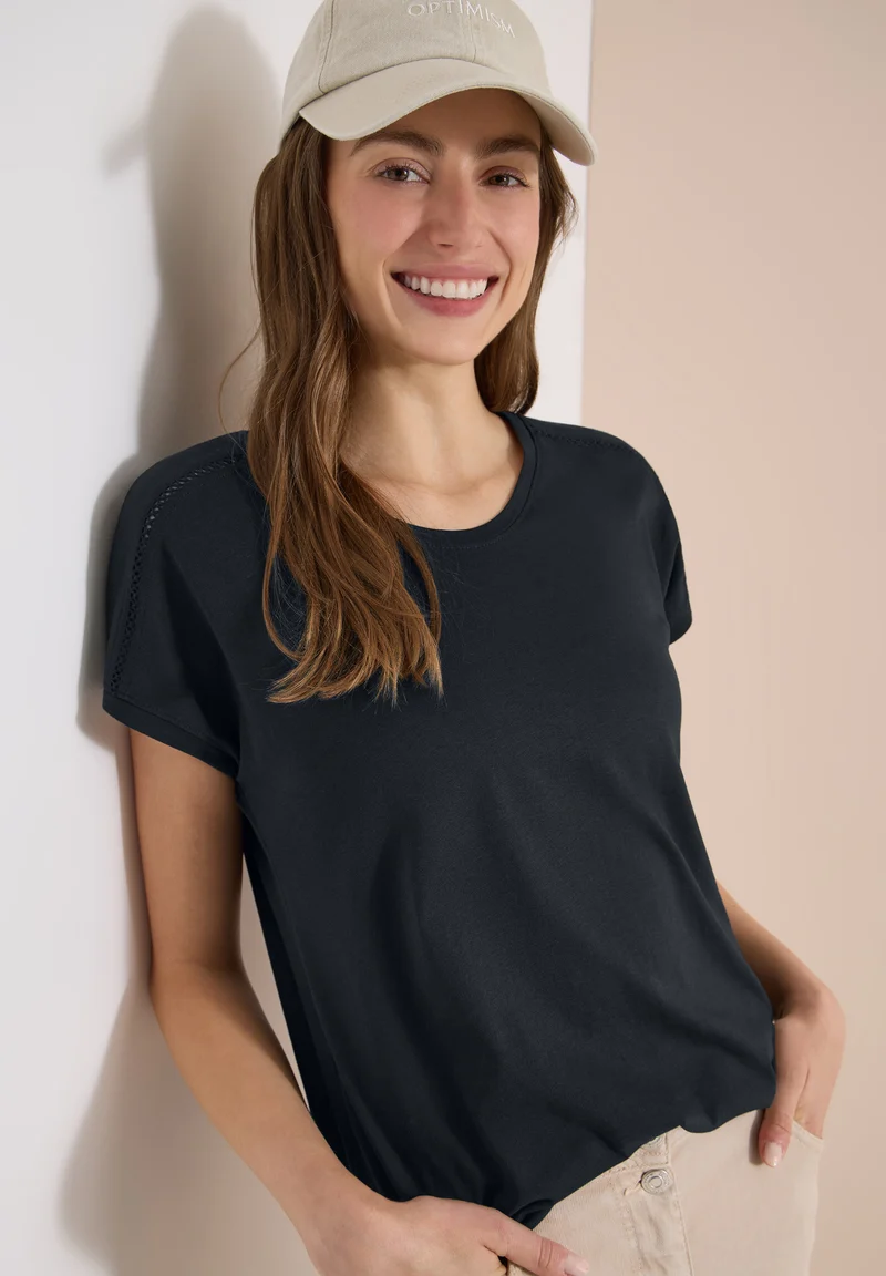 T-Shirt mit V-Neck und Spitzendetail