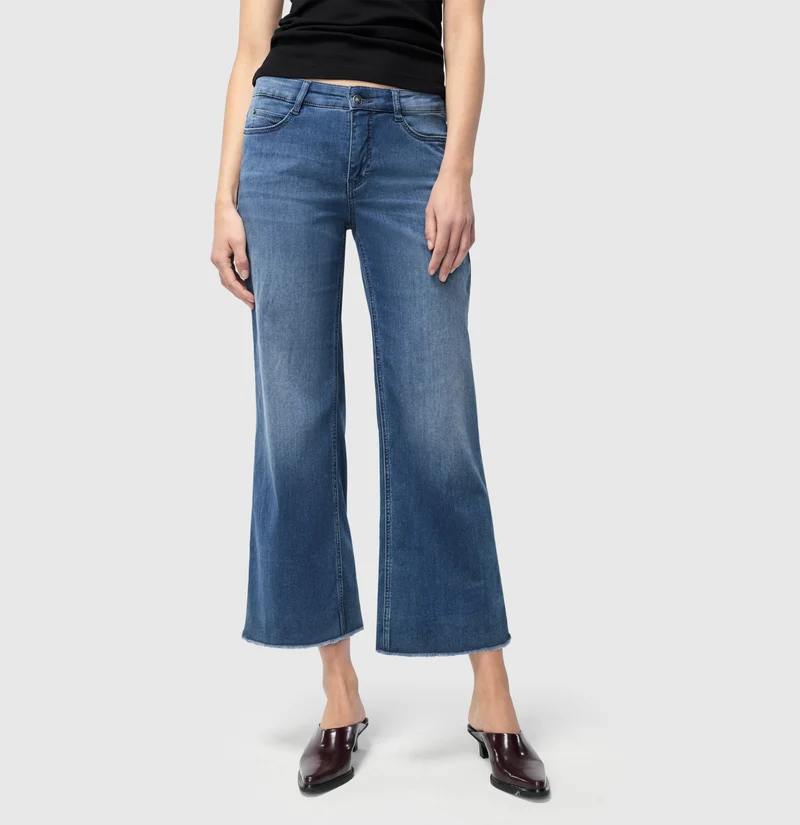 Jeans mit weitem Bein
