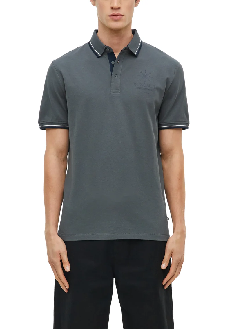 Polo-Shirt mit Kontrast-Details