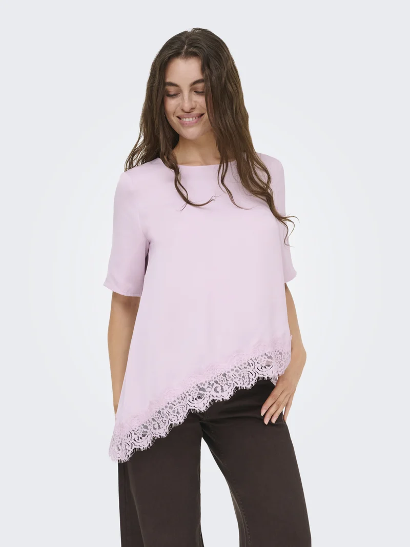 Shirt mit Spitze