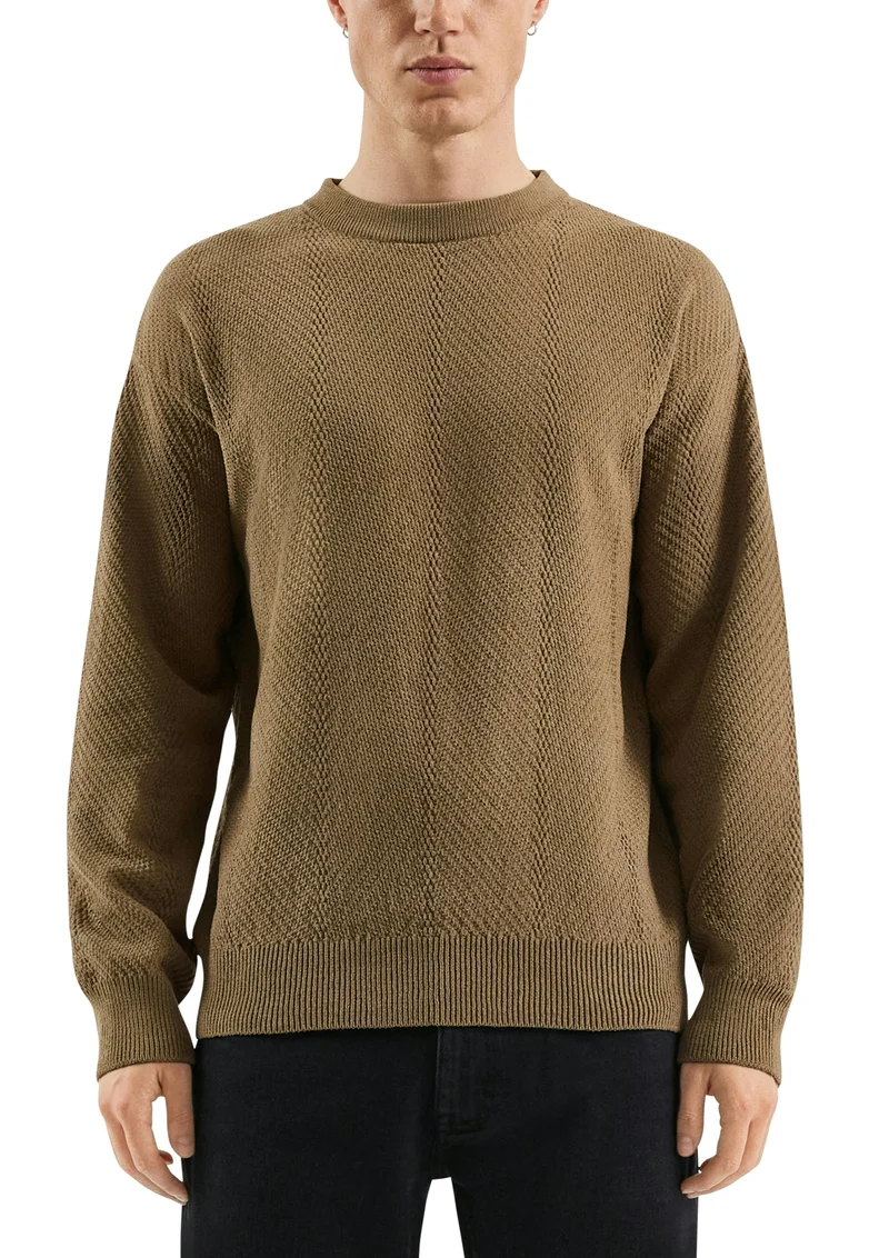 Strukturierter Strickpullover