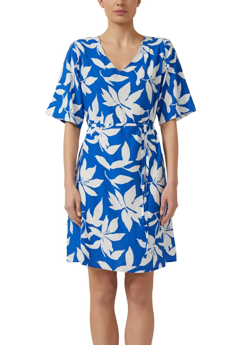 Kleid mit V-Ausschnitt