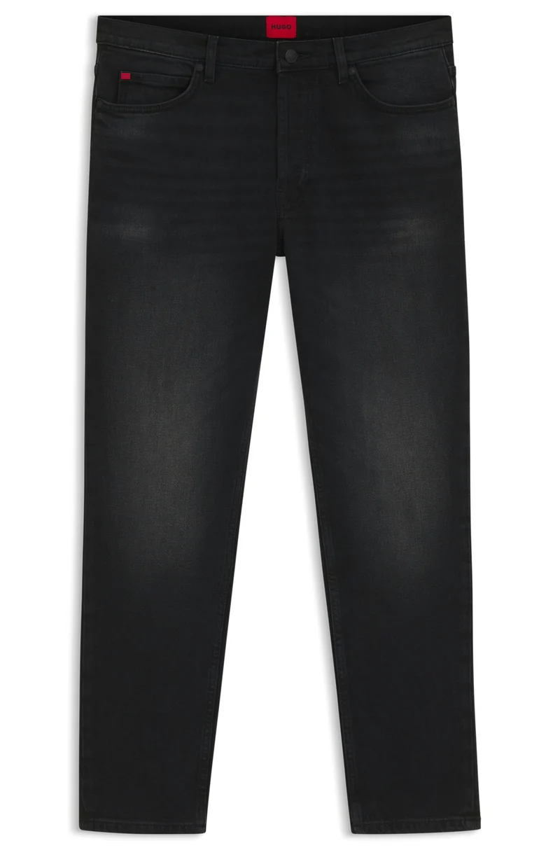 634 Tapered-Fit Jeans