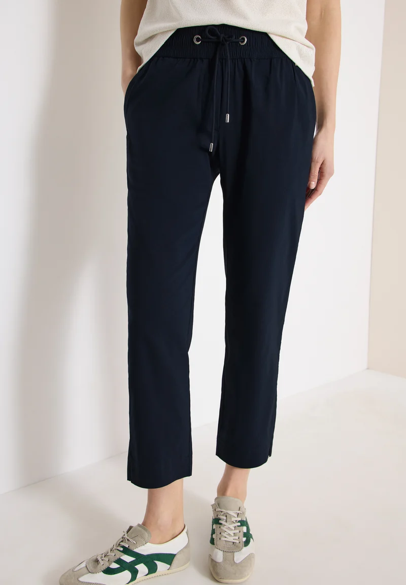 Bequeme Stoffhose