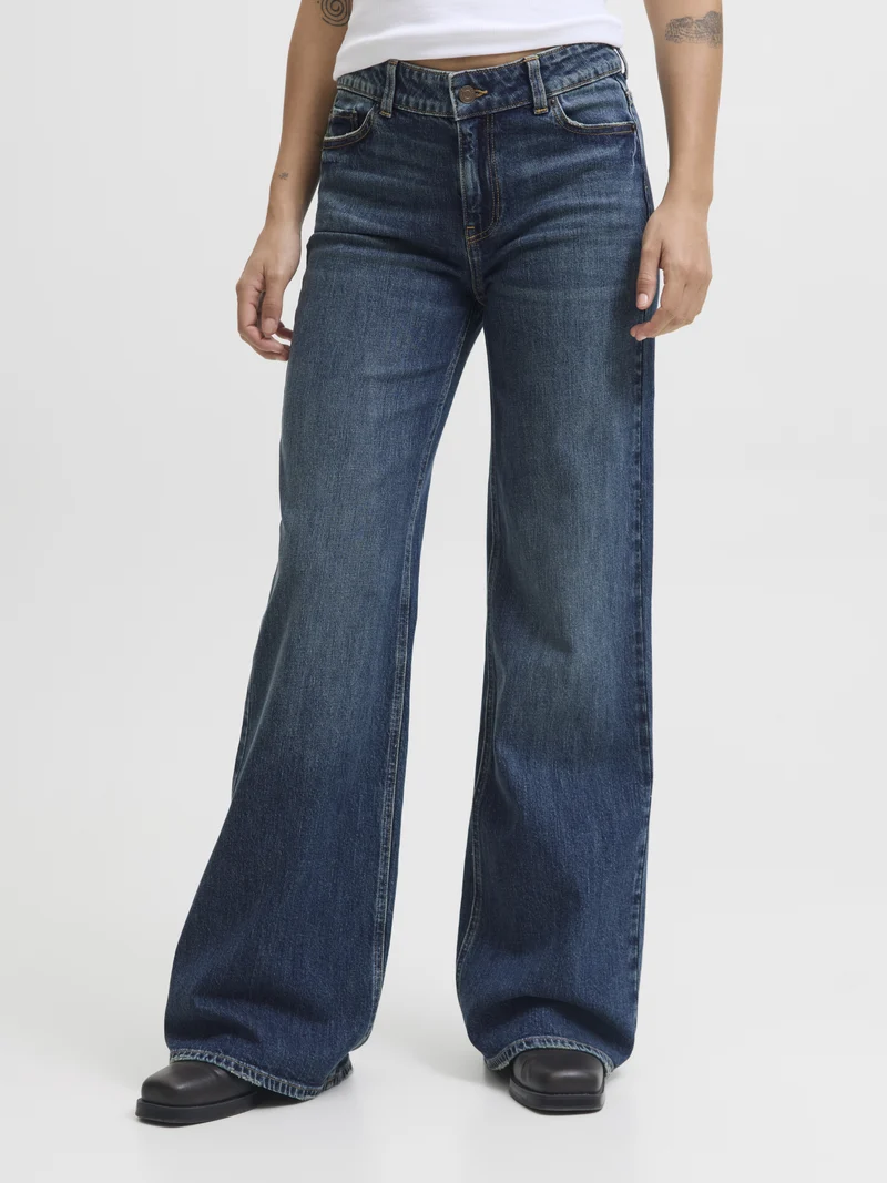 Flared Jeans