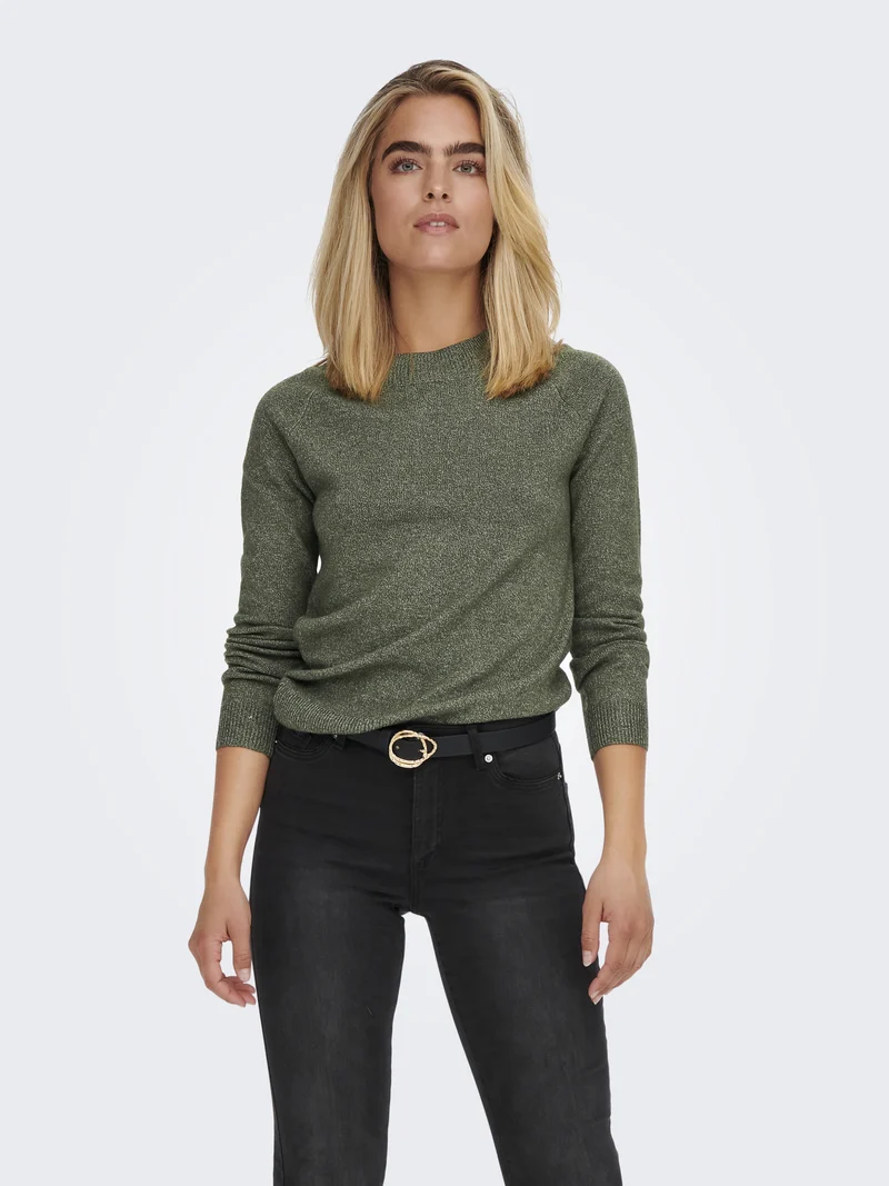 Einfarbiger Strickpullover