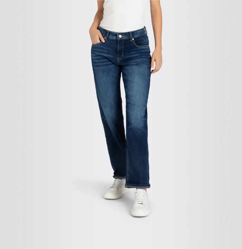 Straight Jeans