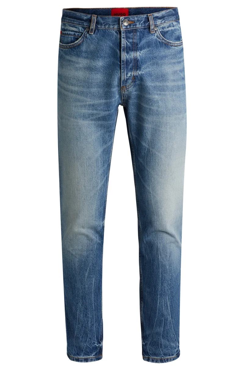 634 Tapered-Fit Jeans