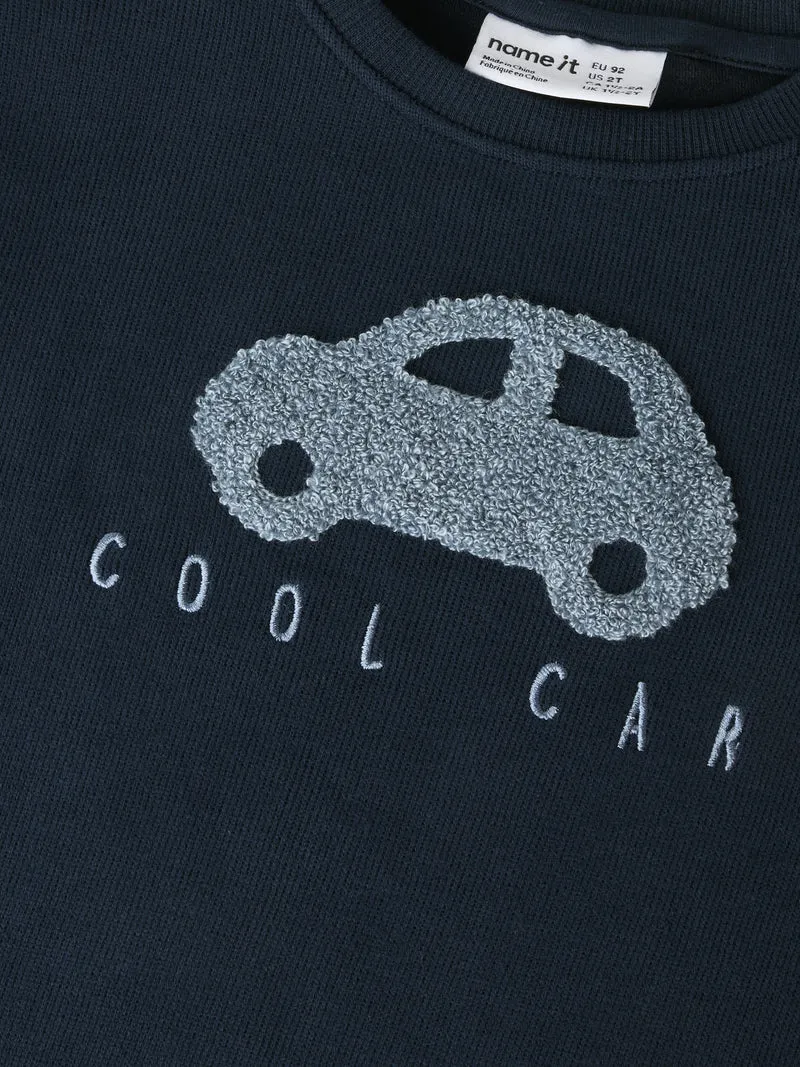 Sweatshirt