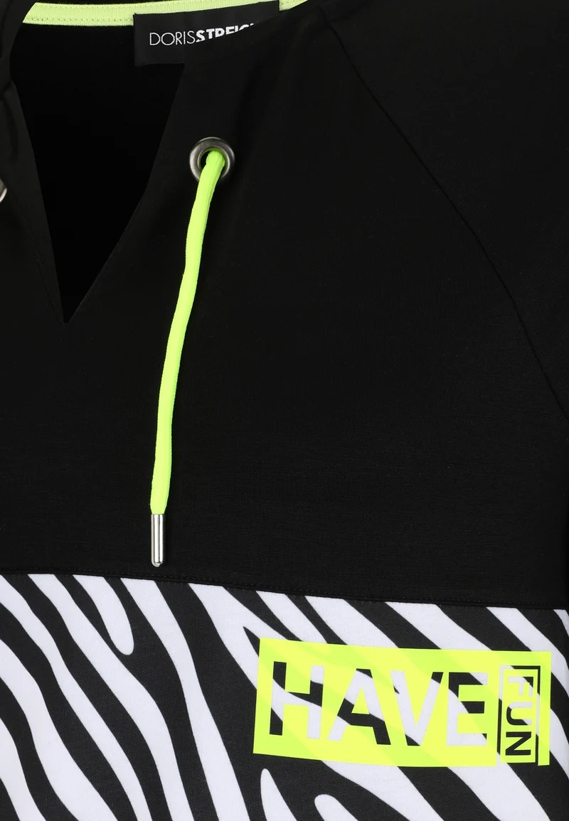 Sweatshirt mit Grafik-Motiv