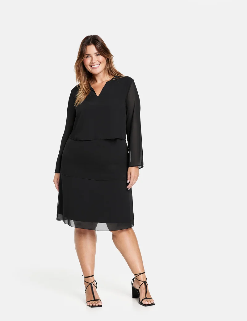 Kleid mit edlen Volants